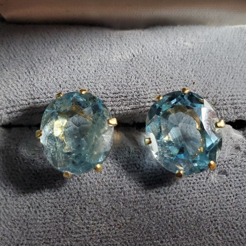 Stunning Estate Blue Topaz Earrings 14k Gold